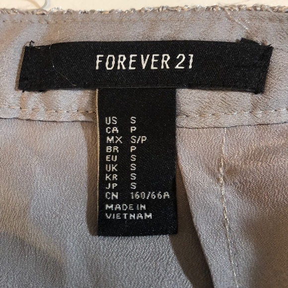 Forever 21 Silver/Grey Thready Pencil Skirt - Picture 5 of 5